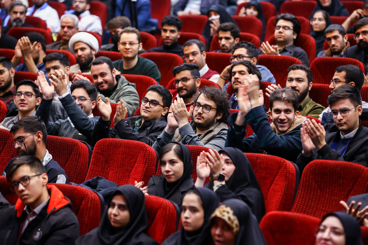 مراسم بزرگداشت روز دانشجو  با حضور قالیباف