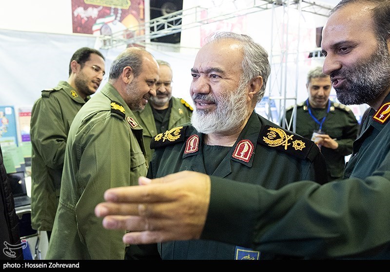 نمایشگاه هفته پژوهش سپاه پاسداران در ستاد سپاه