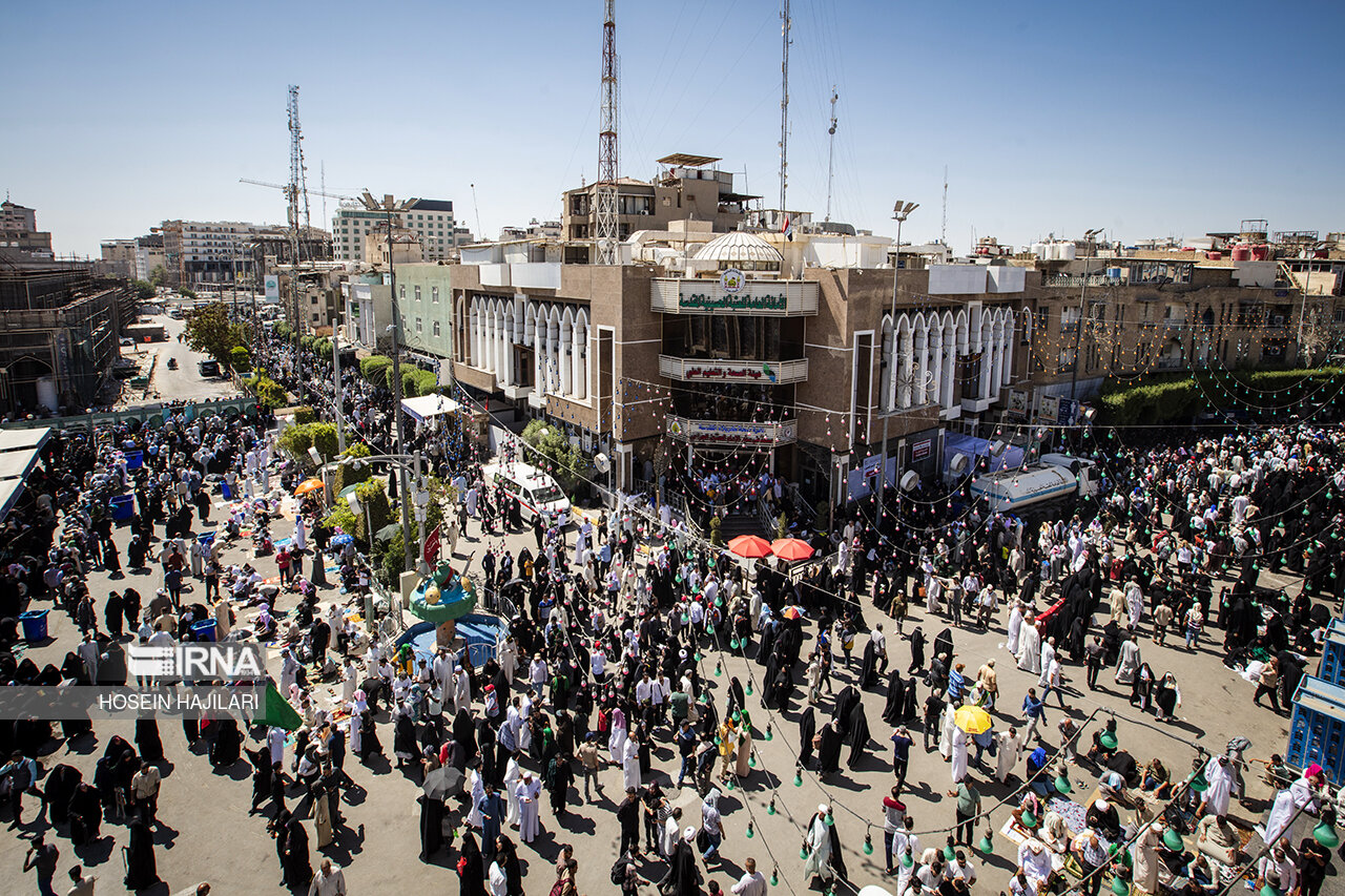 قرائت دعای عرفه- بین الحرمین