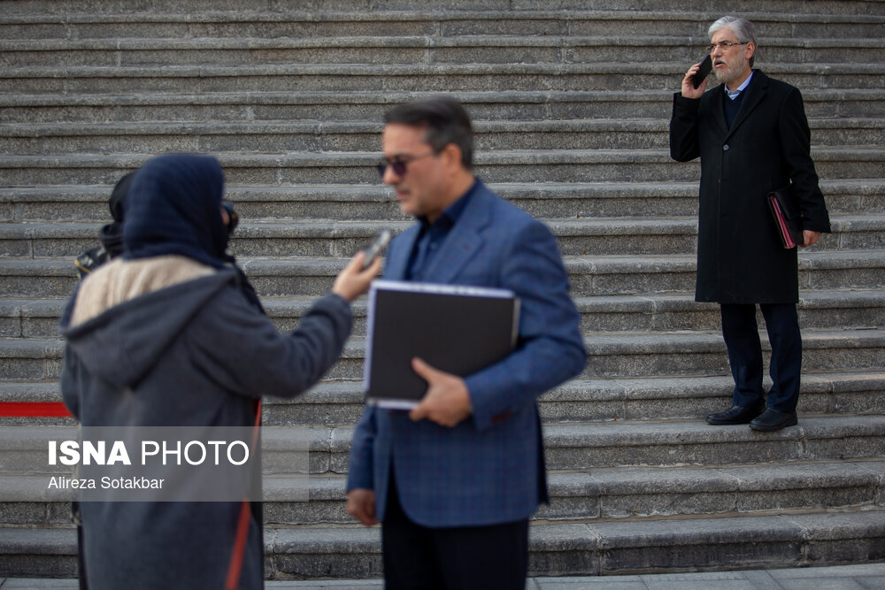 حاشیه جلسه هیات دولت - ۲۸ آذر