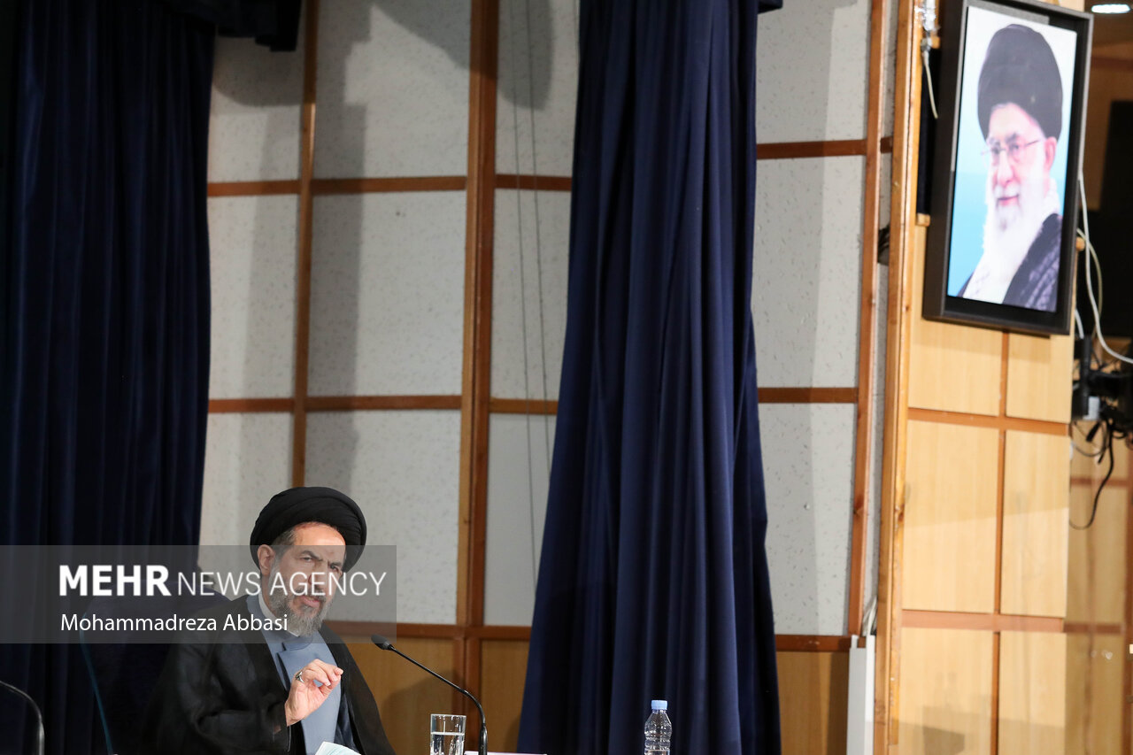 جلسه شورای اداری استان تهران با حضور رئیسی