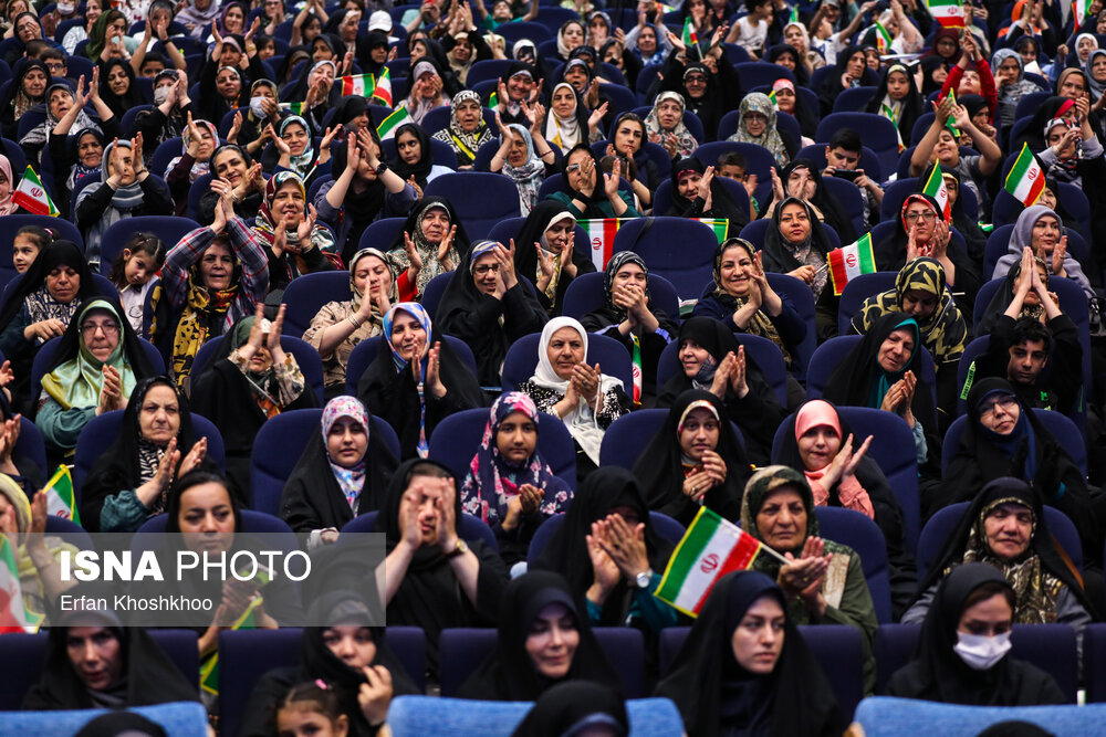 همایش «زنان، پیشران پیشرفت ایران» با حضور قالیباف