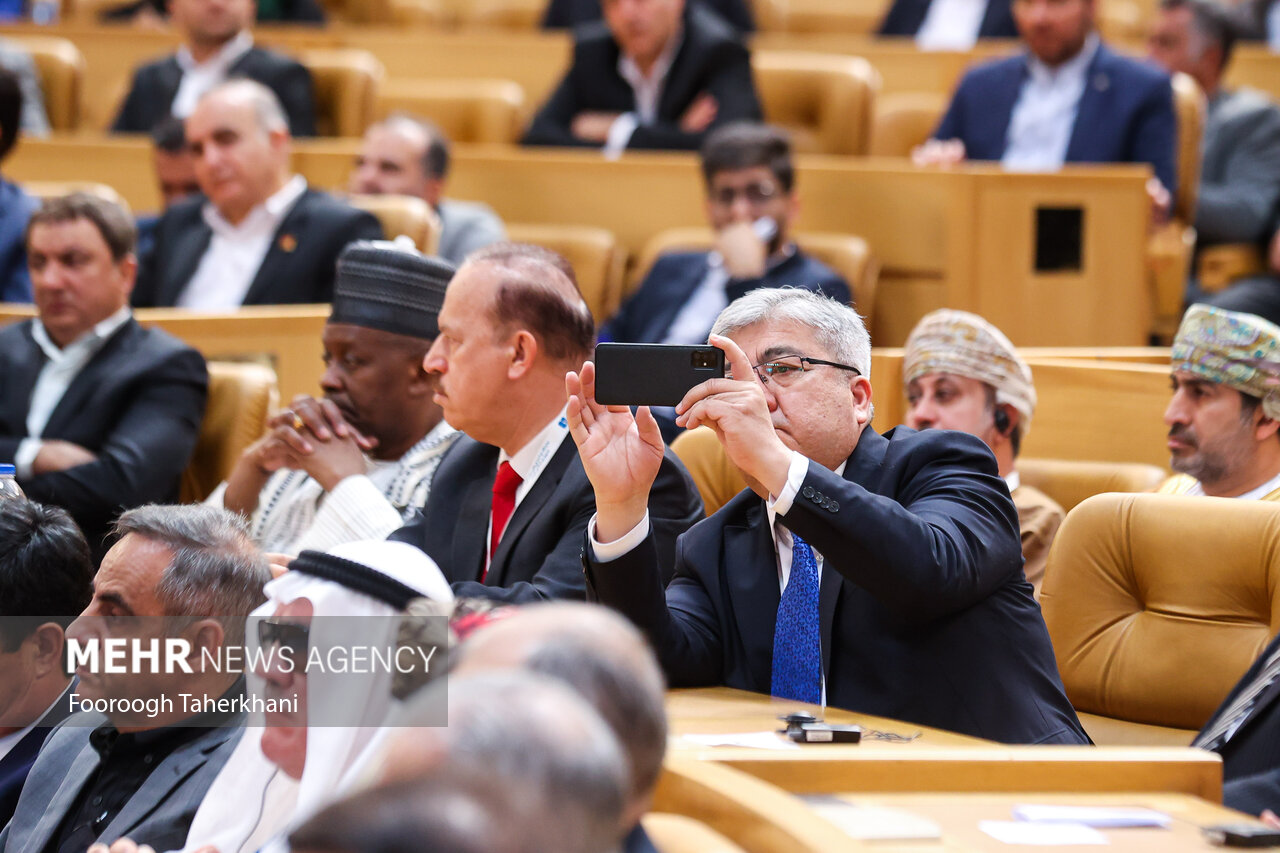 حضور رئیسی در آیین گشایش نمایشگاه ایران اکسپو