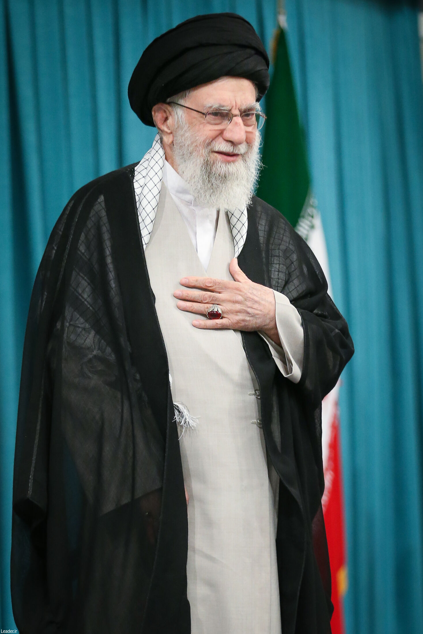 دیدار رهبر انقلاب با نمایندگان مجلس