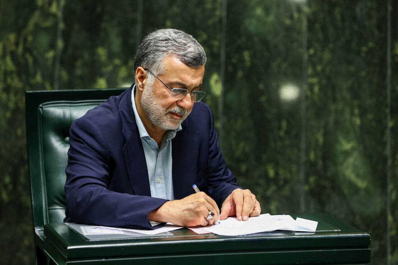 بررسی اجرای برنامه هفتم در مجلس با حضور رئیس جمهور