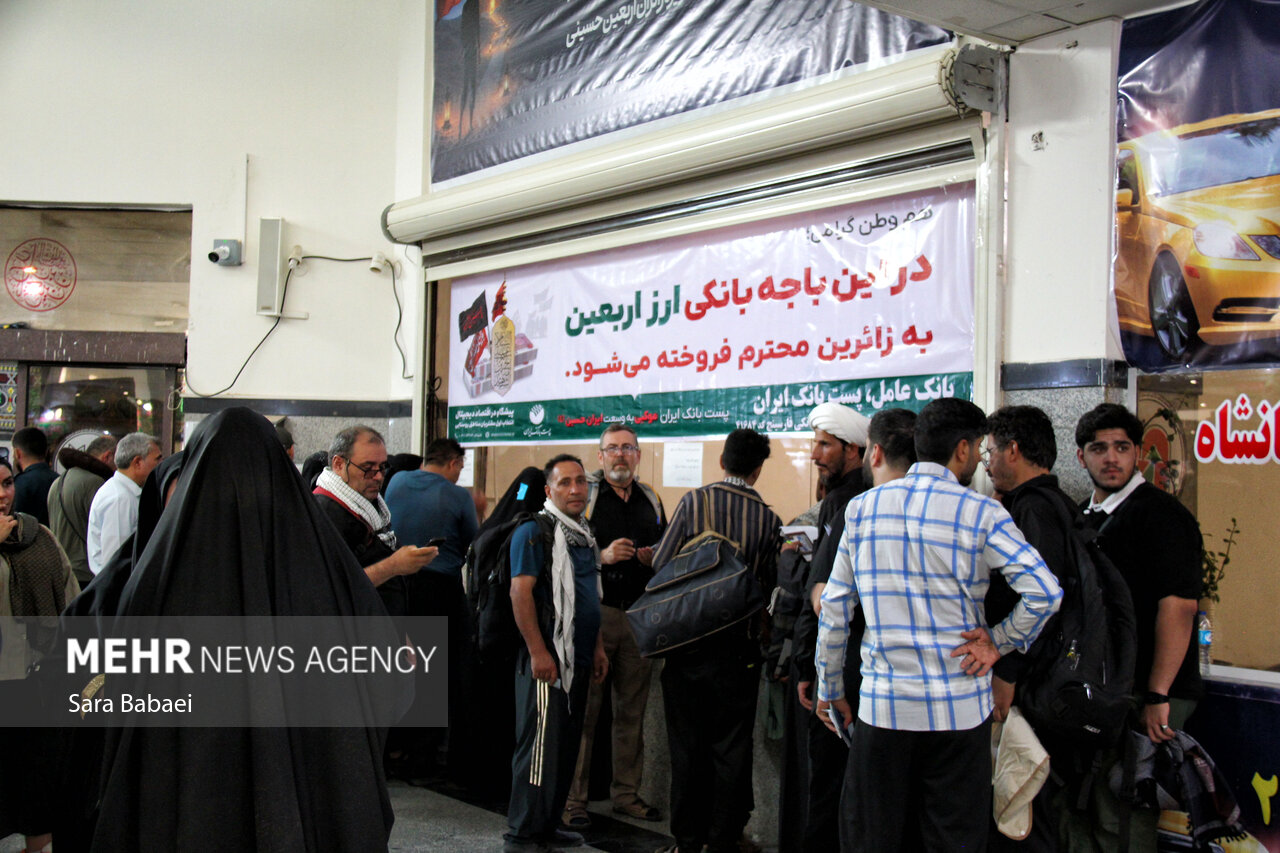 تردد زائران اربعین حسینی از مرز خسروی