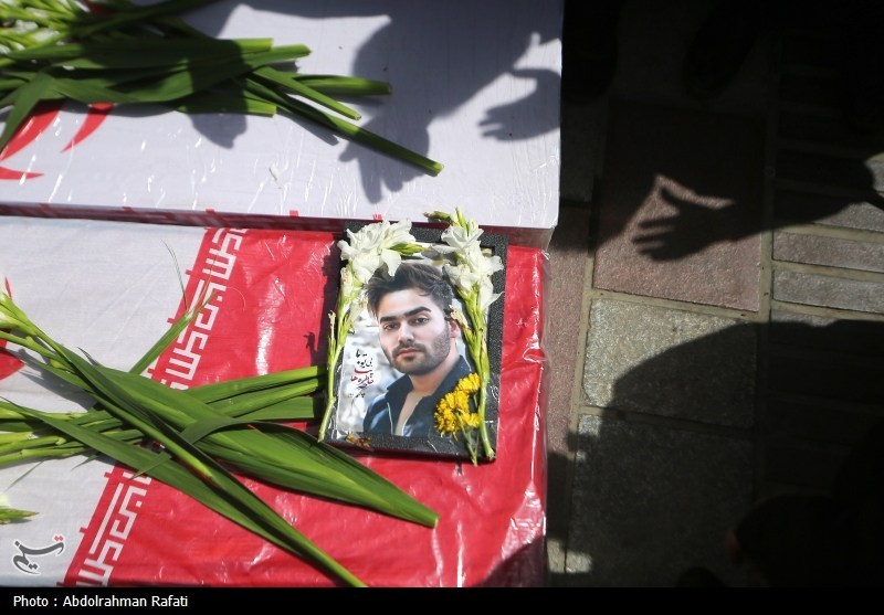 تشییع پیکر شهدای حملات رژیم صهیونیستی در همدان