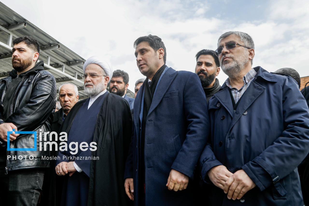 تشییع و خاکسپاری پیکر مرحوم «مظفر ایرانی»