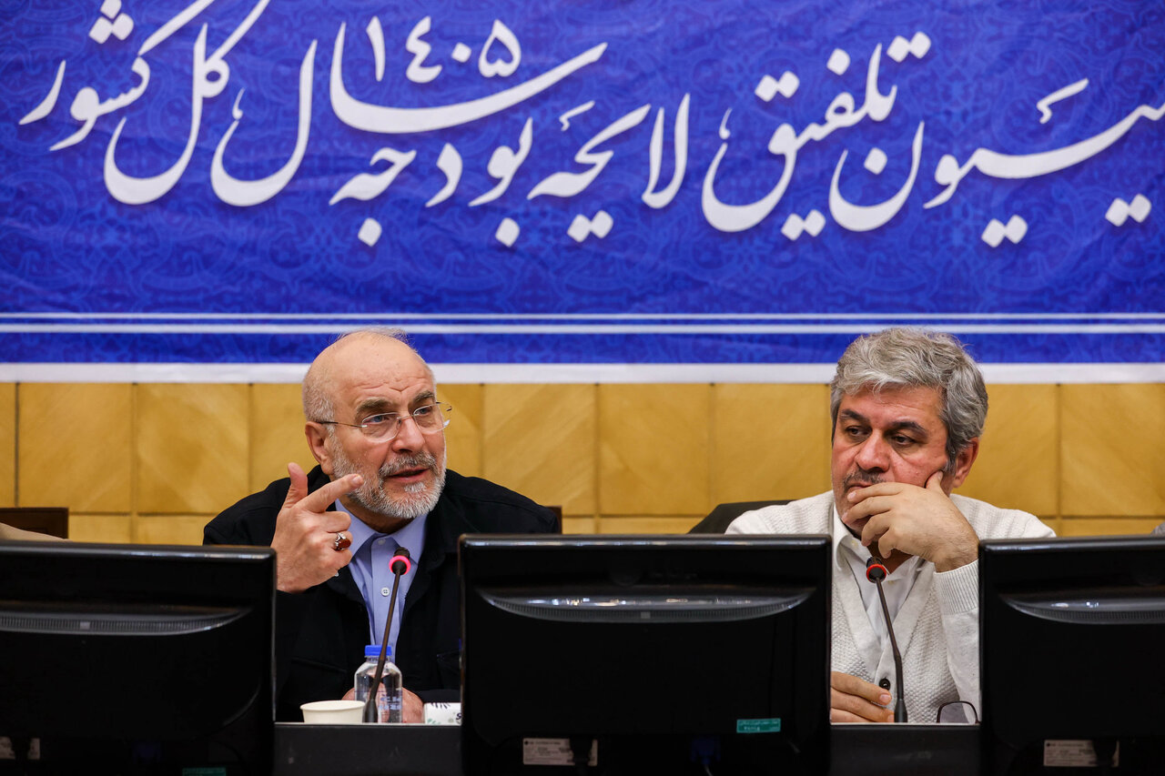 نشست اعضای کمیسیون تلفیق با رئیس مجلس