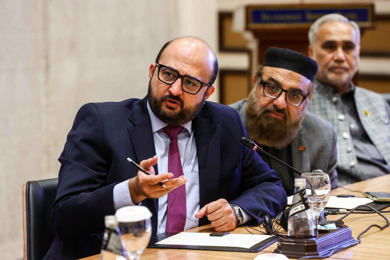 نشست اعضای فدراسیون اتاق‌های بازرگانی پاکستان با  قالیباف 