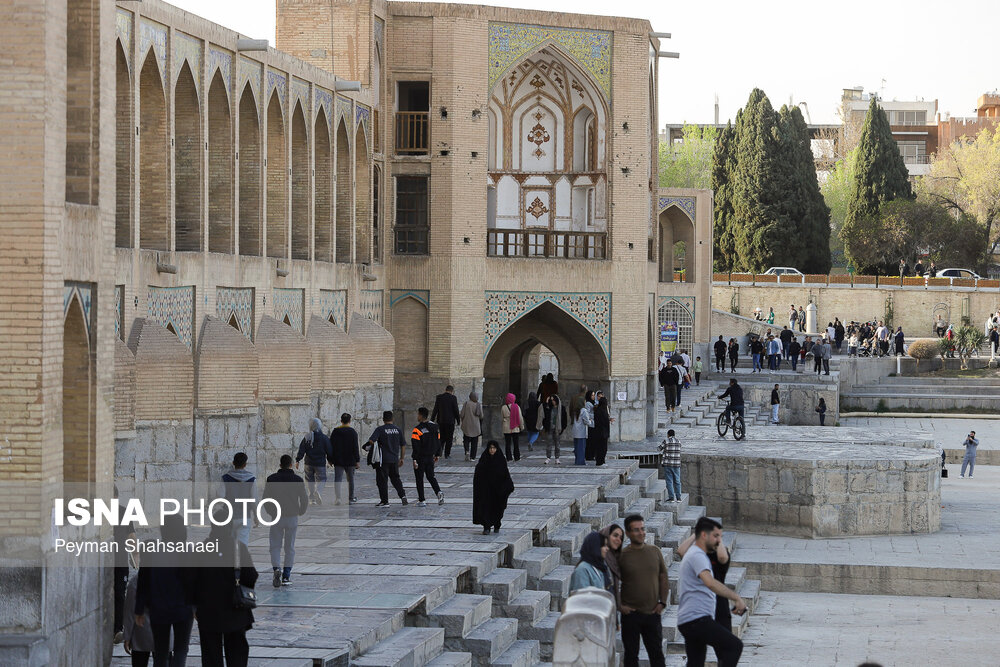 پل خواجو و سی‌وسه پل 