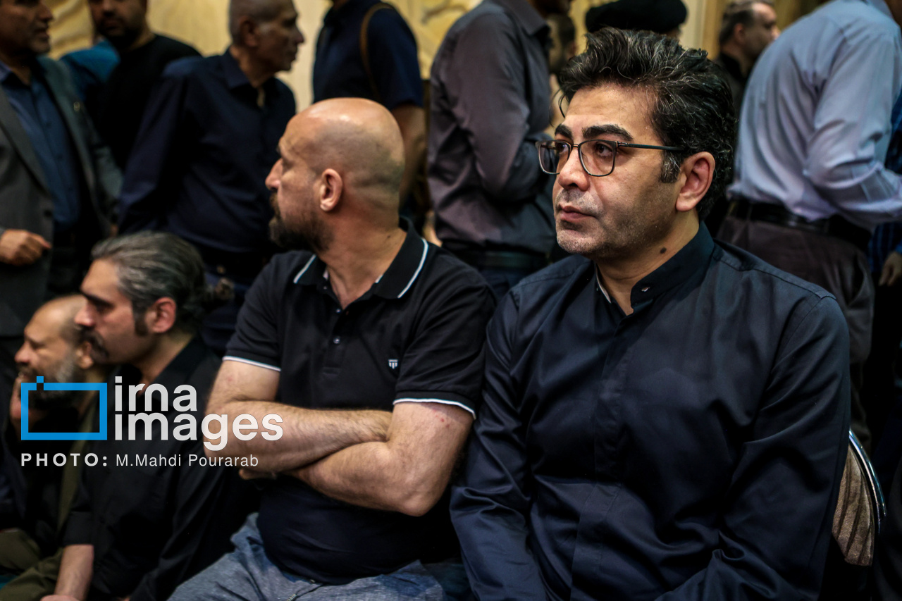 قالیباف و پزشکیان در مجلس ترحیم احمد توکلی