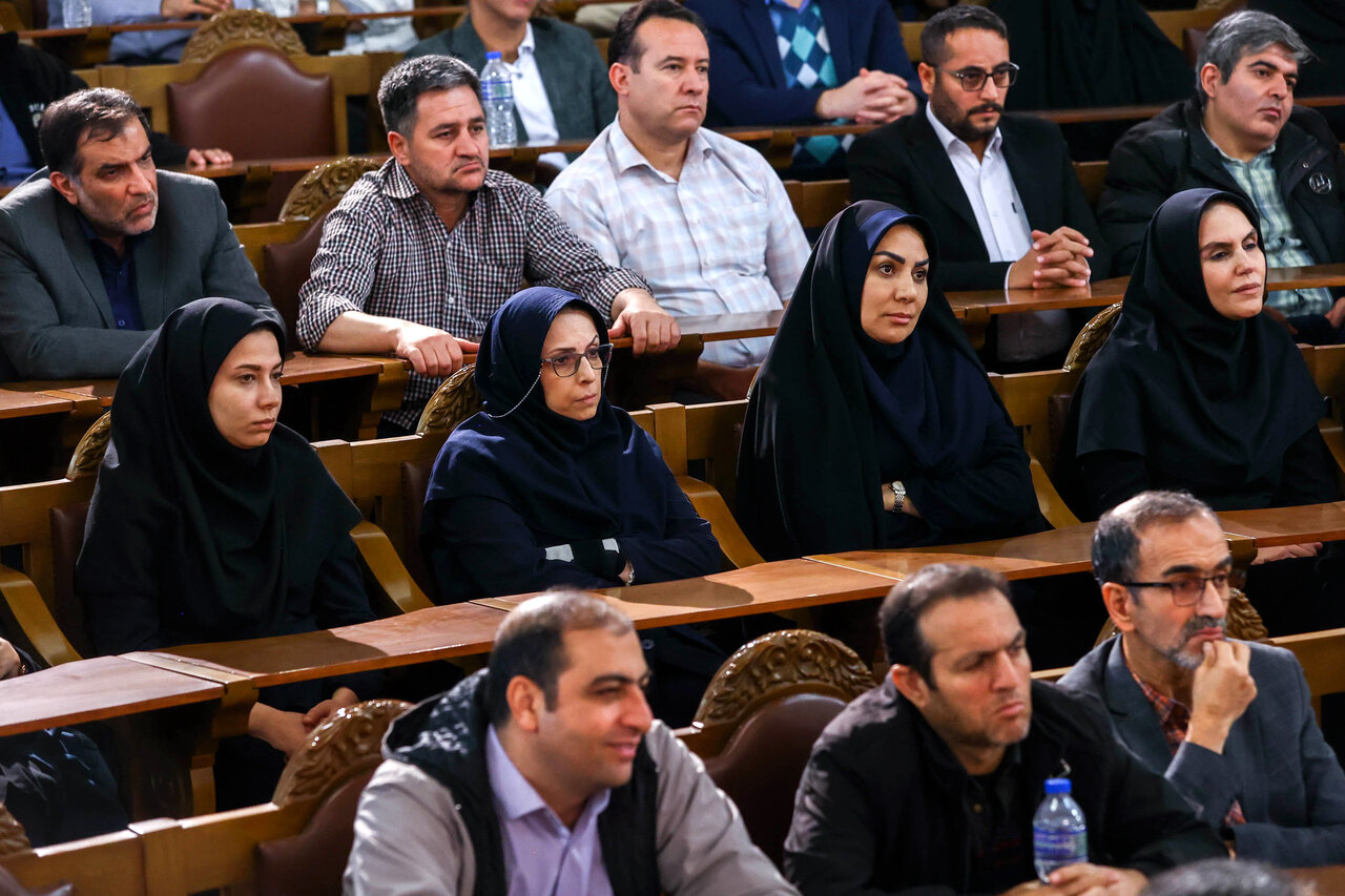 آئین گرامیداشت روز کتاب و کتابخوانی با حضور قالیباف