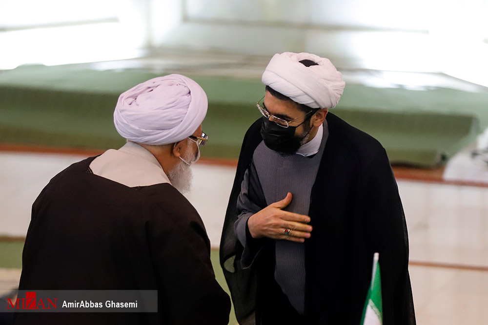 اقامه نماز جمعه تهران  با حضور رئیس جمهور