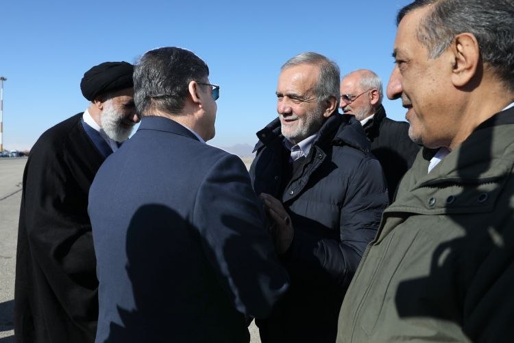 ورود رئیس‌جمهور به شهرکرد