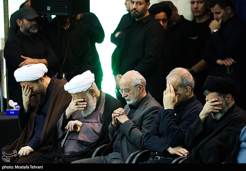 آیین بزرگداشت رهبر شهید انقلاب