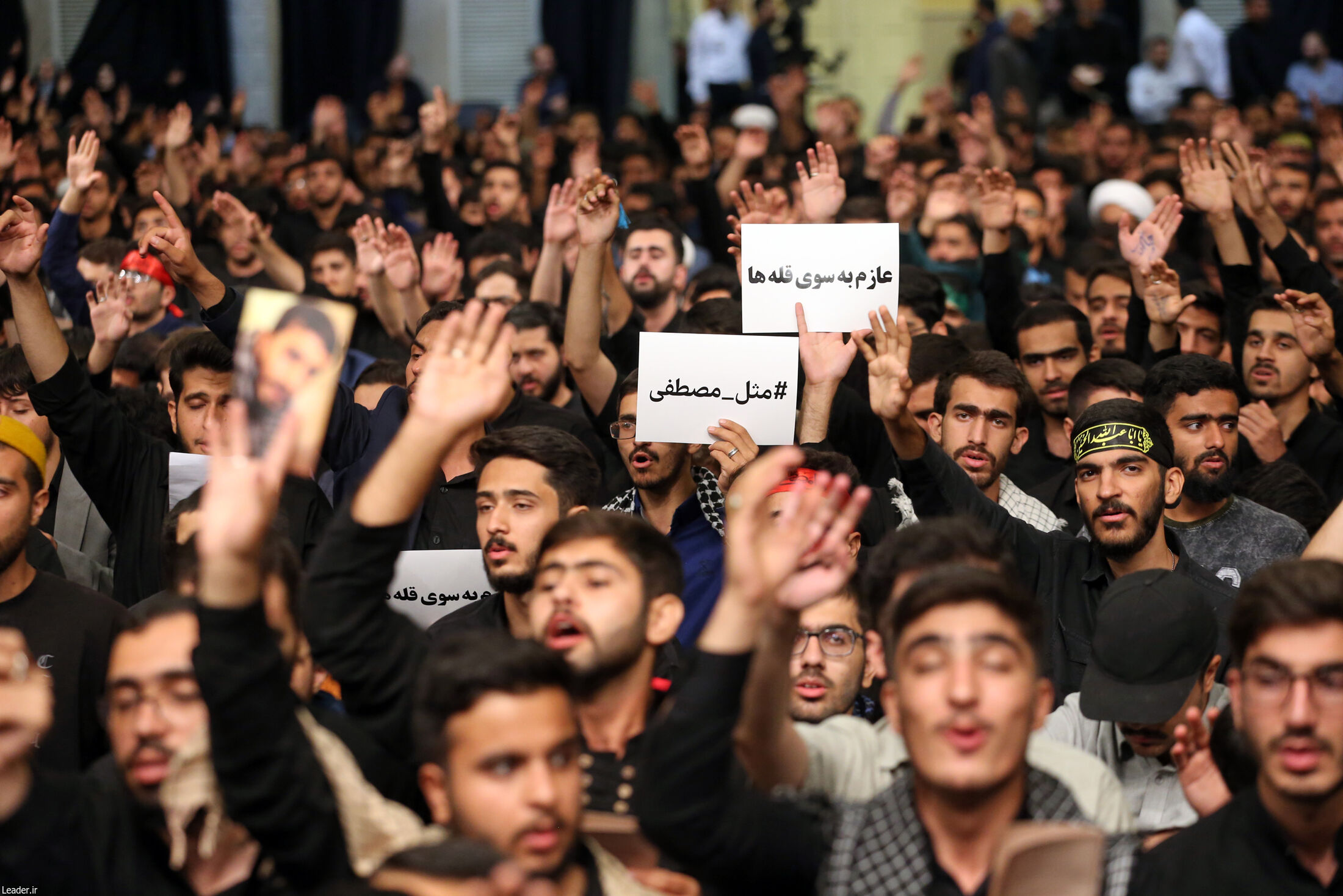 مراسم عزاداری هئیت‌های دانشجویی با حضور رهبر انقلاب