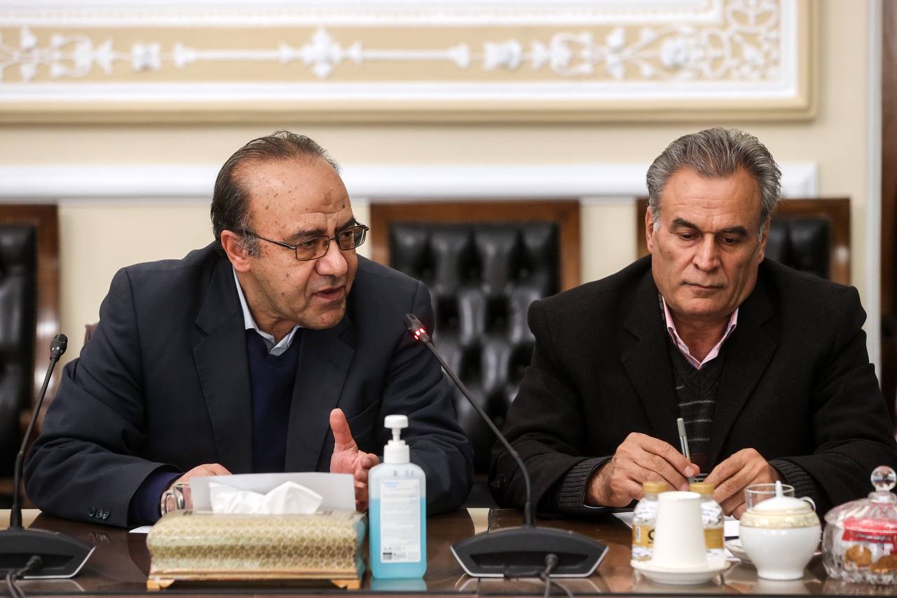 دیدار اعضای دو کانون بازنشستگی کارگری با قالیباف 