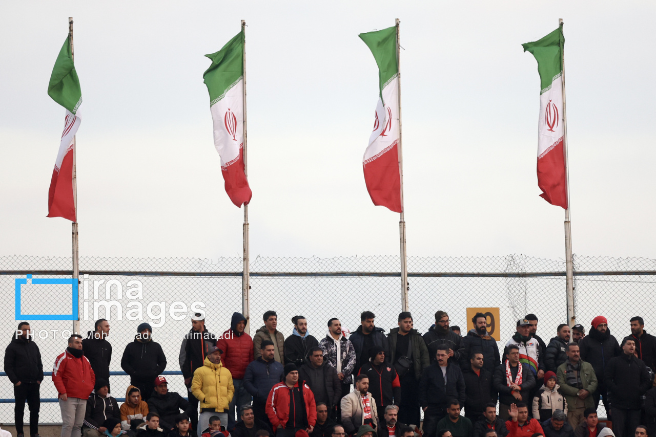 لیگ برتر فوتبال - پرسپولیس و گل گهر