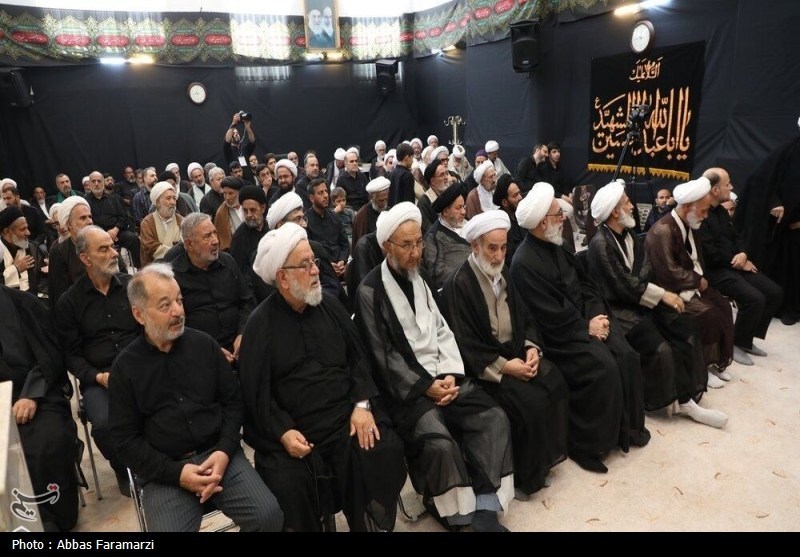 عزاداری روز عاشورا در بیوت مراجع عظام تقلید