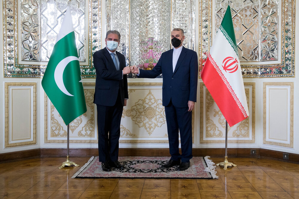 دیدار وزرای خارجه پاکستان و ایران