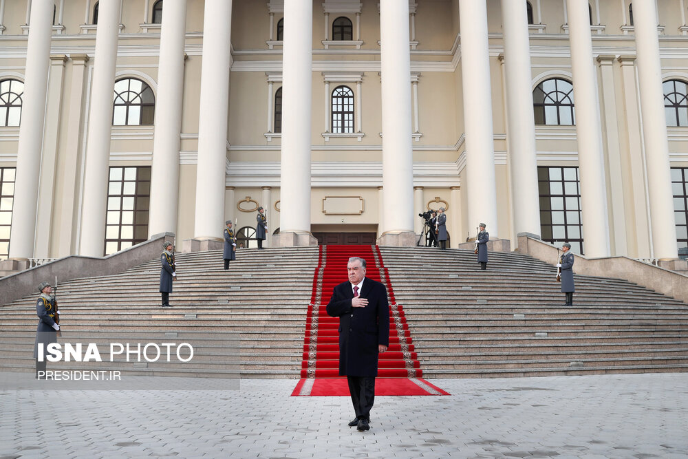 استقبال رئیس جمهور تاجیکستان از پزشکیان