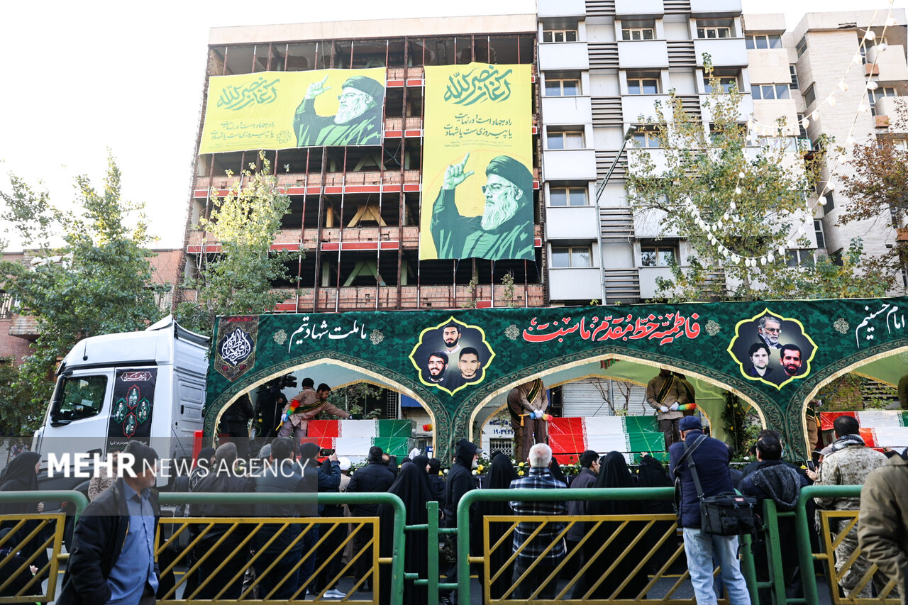 تشییع پیکر مطهر ۳۰۰ شهید گمنام دفاع مقدس در سراسر کشور