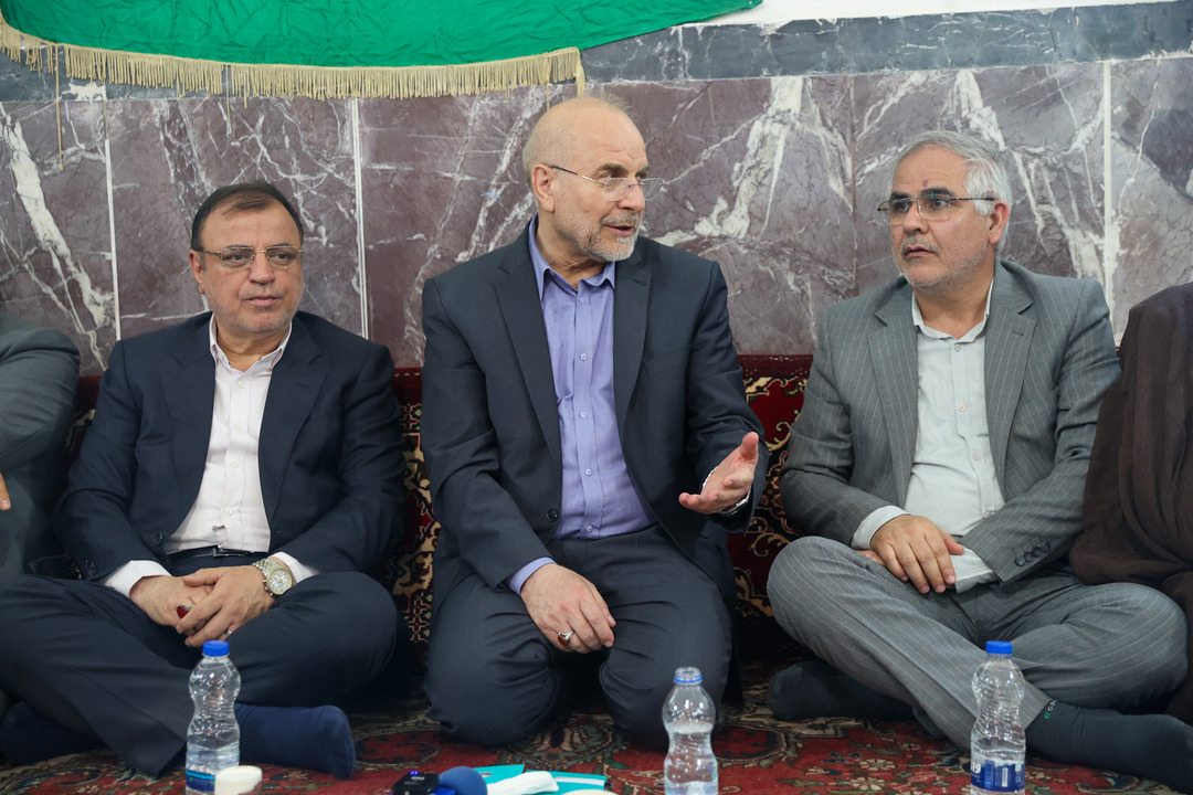  بازدید قالیباف از جزیره آشوراده