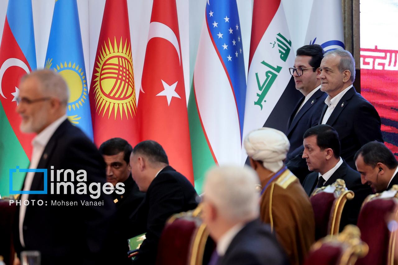 پزشکیان در نشست وزیران «اکو»