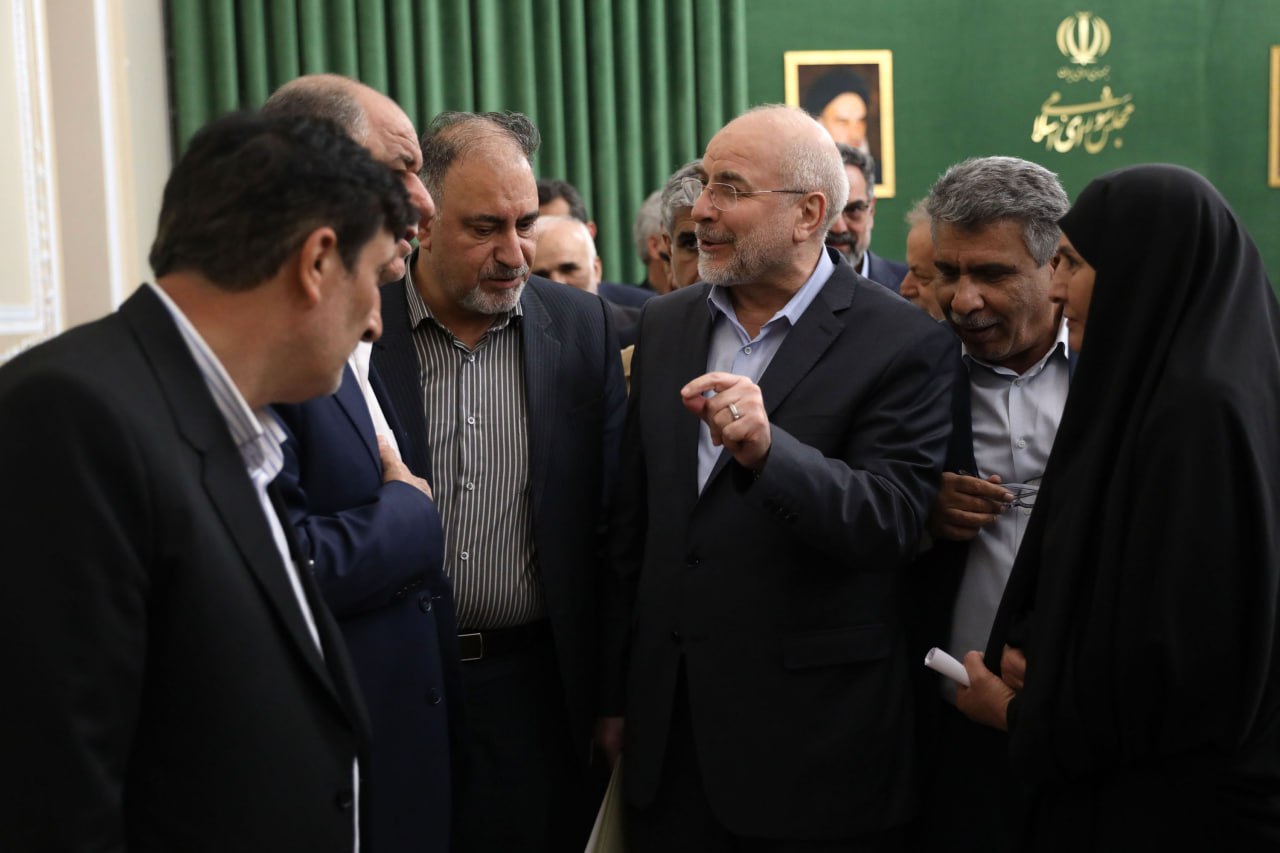 نشست مسئولان مراکز آموزش غیر دولتی کشور با قالیباف 