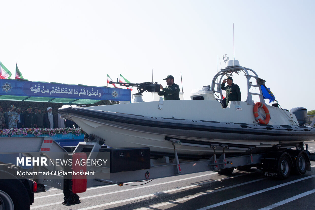 مراسم رژه نیروهای مسلح در استانهای مختلف کشور 