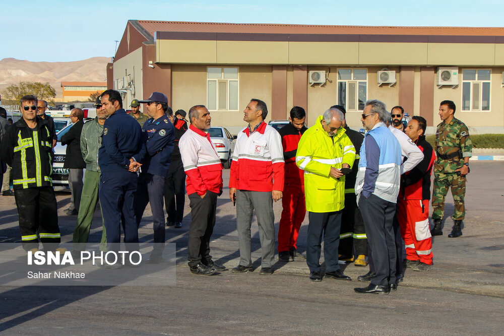 حضور وزیر کشور در مینی پالایشگاه هیدروکربن منطقه ویژه اقتصادی بیرجند