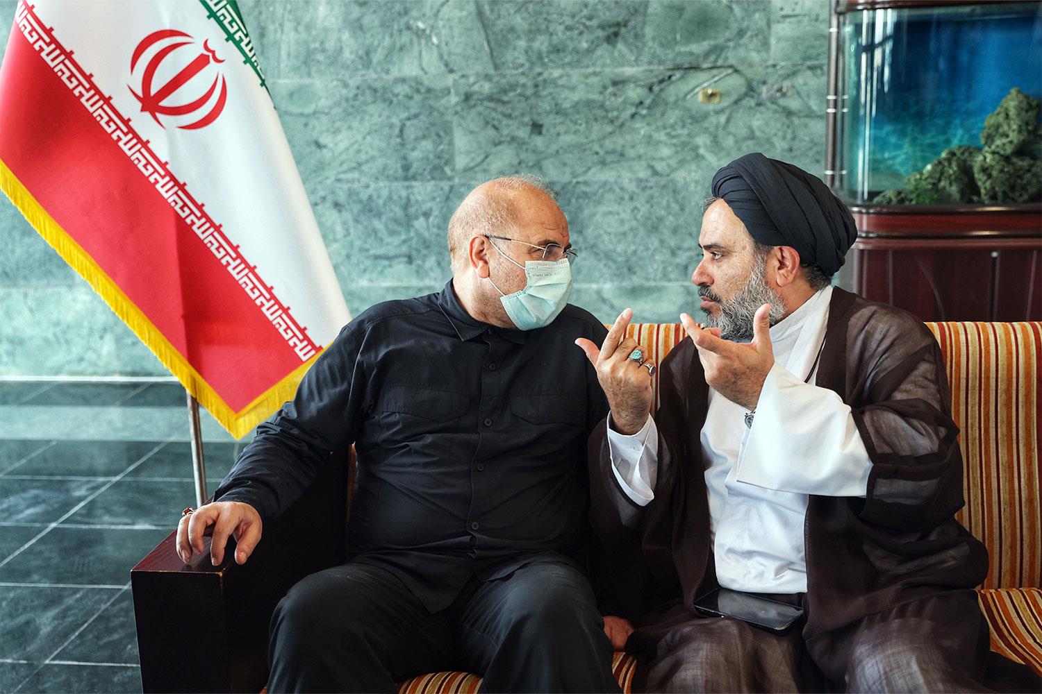 حضور قالیباف در جلسه با مسئولان و ائمه جمعه عسلویه