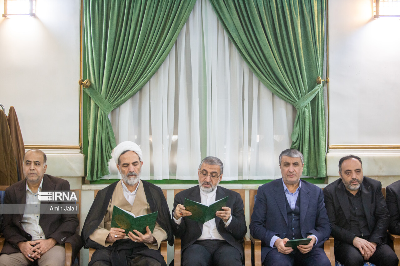 مراسم یادبود شهدای حادثه تروریستی کرمان