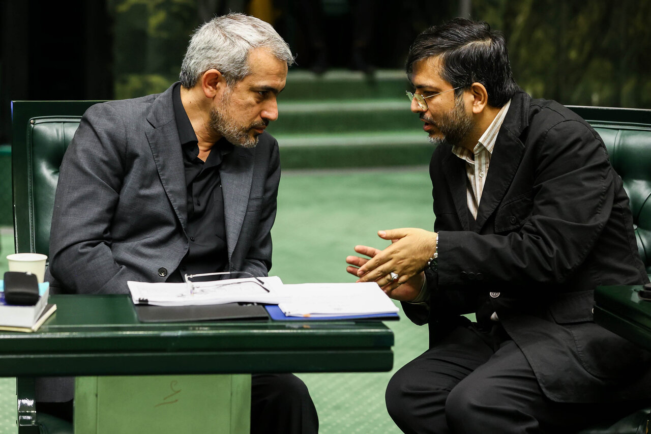 بررسی اجرای برنامه هفتم در مجلس با حضور رئیس جمهور