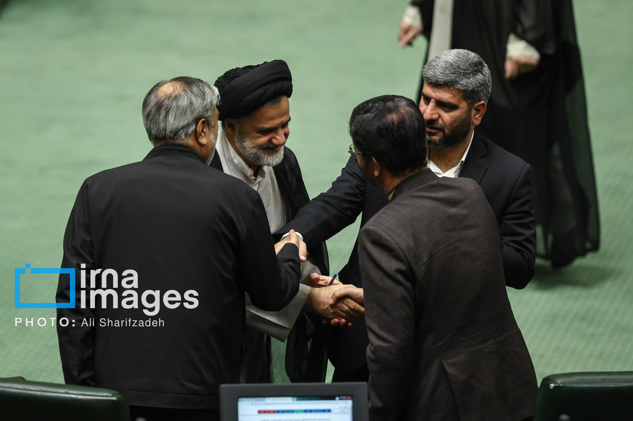 جلسه علنی مجلس 