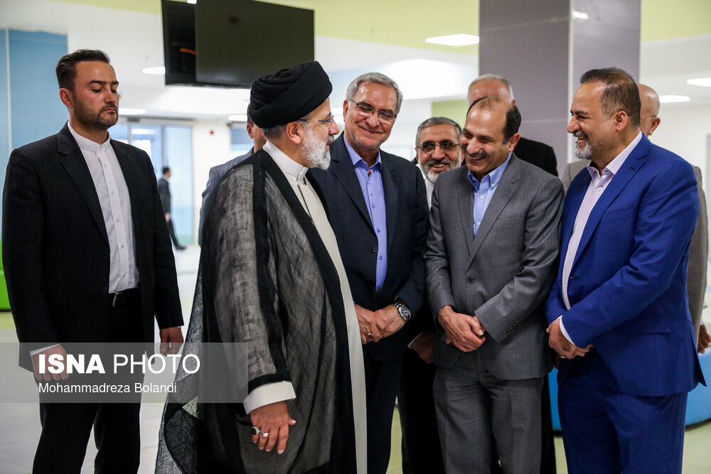 افتتاح بیمارستان فوق‌ تخصصی کودکان حکیم با حضور رئیس جمهور