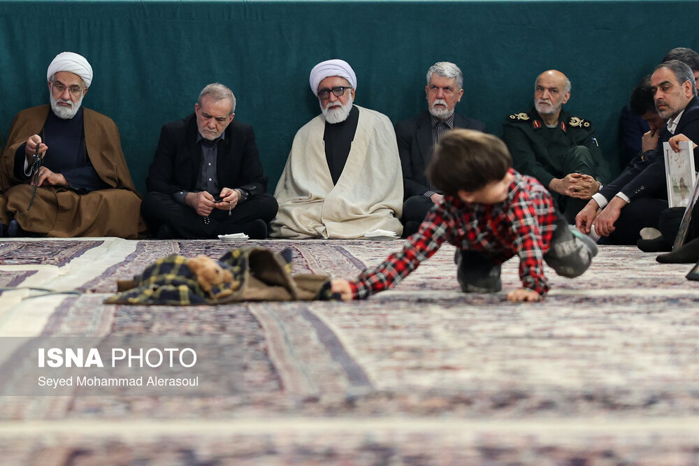 مراسم اربعین شهدای فتنه آمریکایی و صهیونیستی