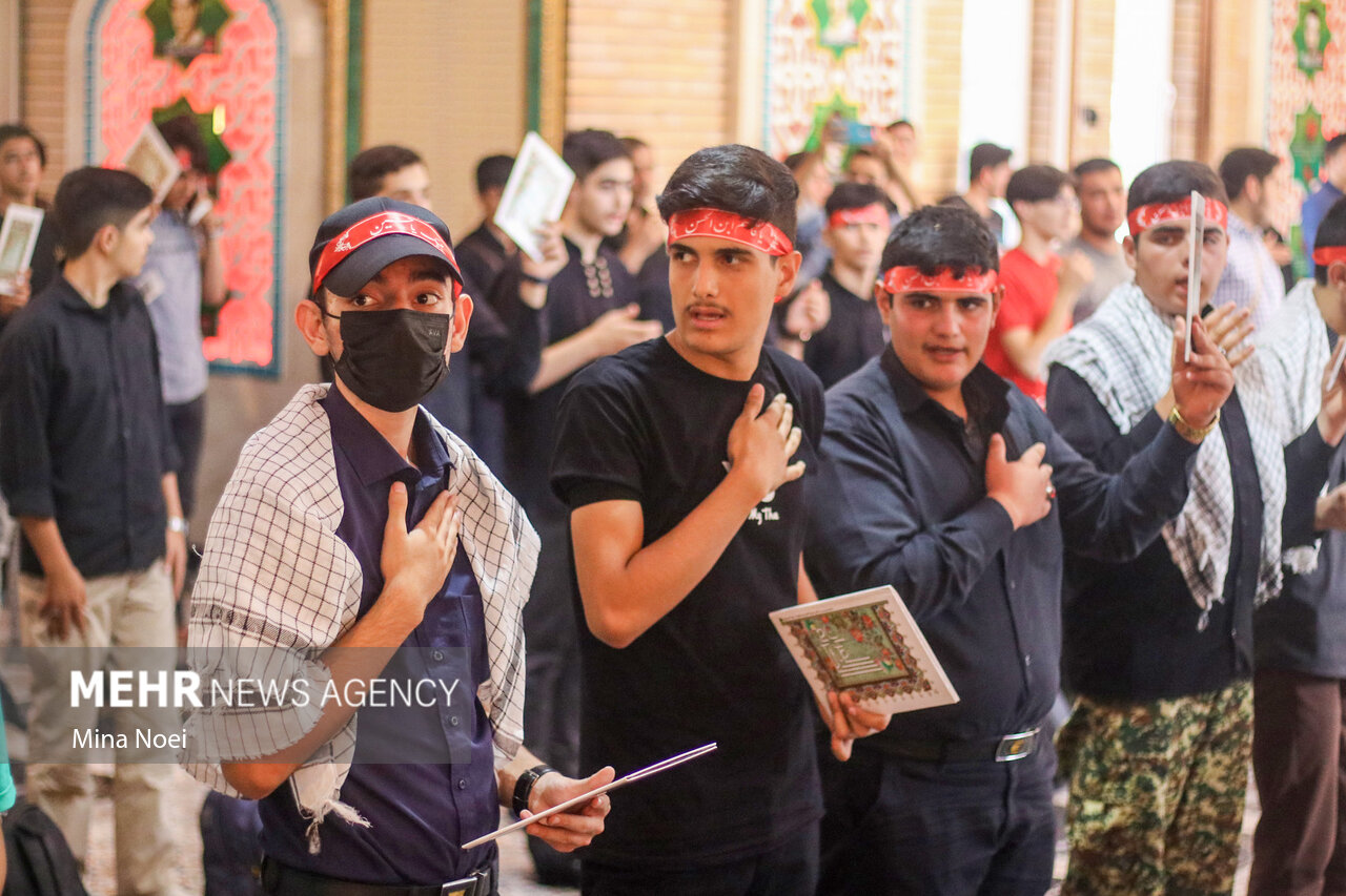 اعزام دانش آموزان به اردوی راهیان نور مناطق عملیاتی شمال غرب کشور