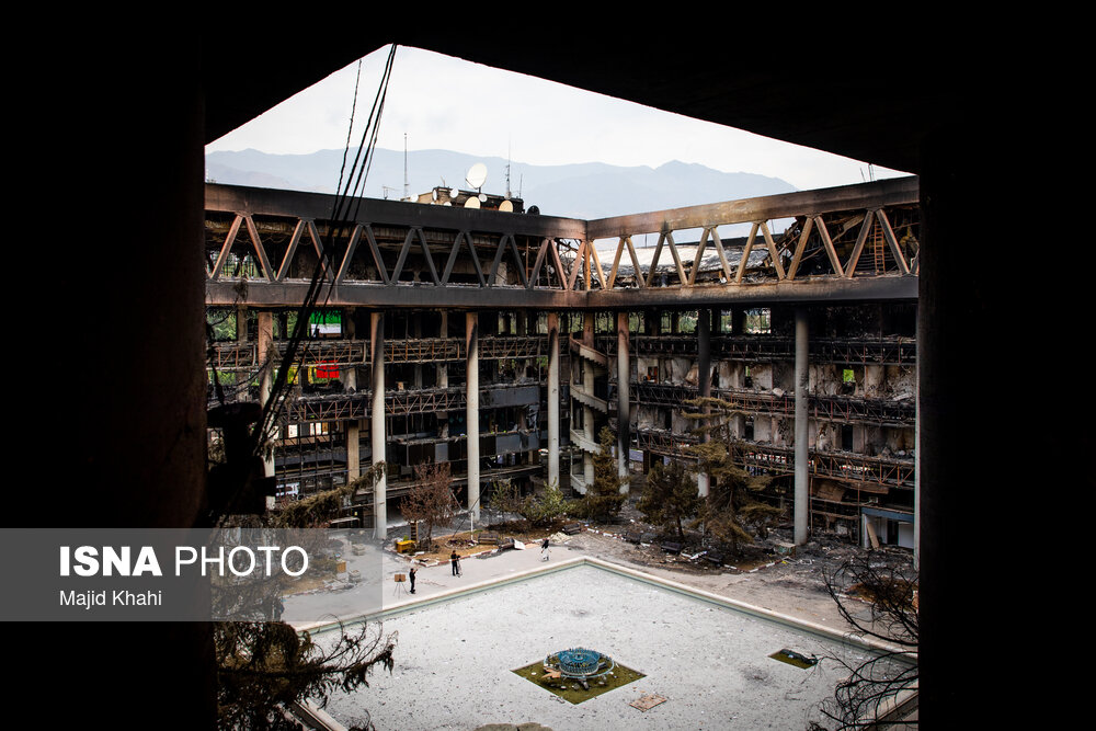 بازدید سفرای کشورهای خارجی از ساختمان شیشه‌ای صداوسیما