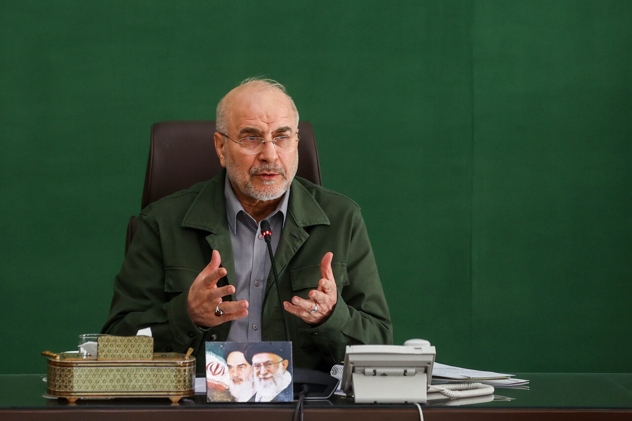 دیدار هیات علمی مرکز تحقیقات اسلامی مجلس با قالیباف