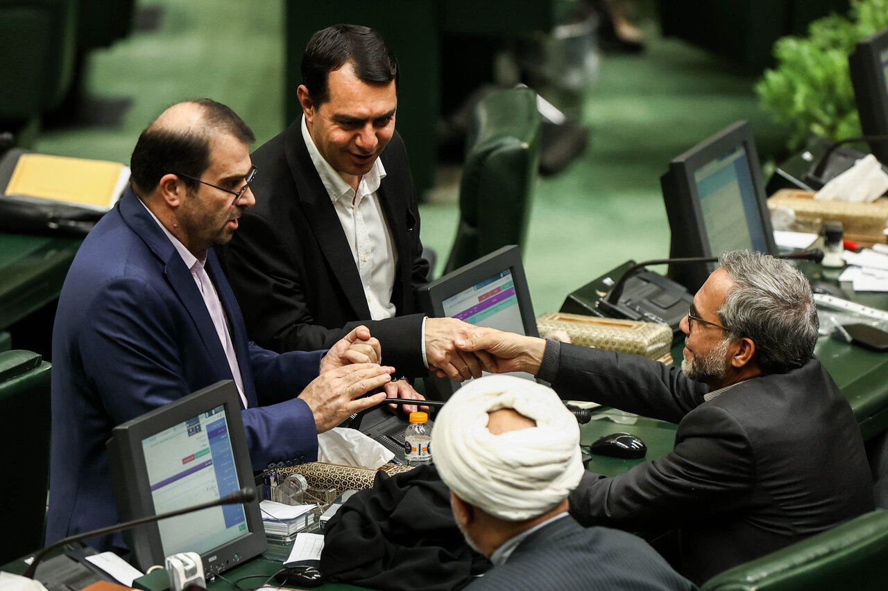 نشست علنی نوبت عصر مجلس