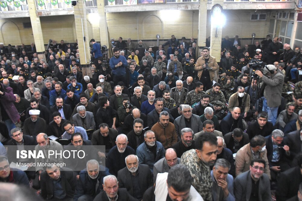 مراسم وداع با پیکر آیت الله سید محمد شاهچراغی