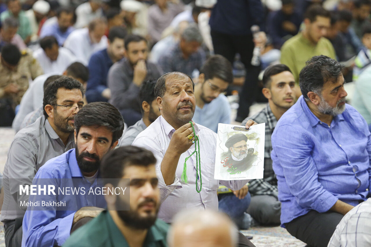 بزرگداشت اربعین شهدای خدمت