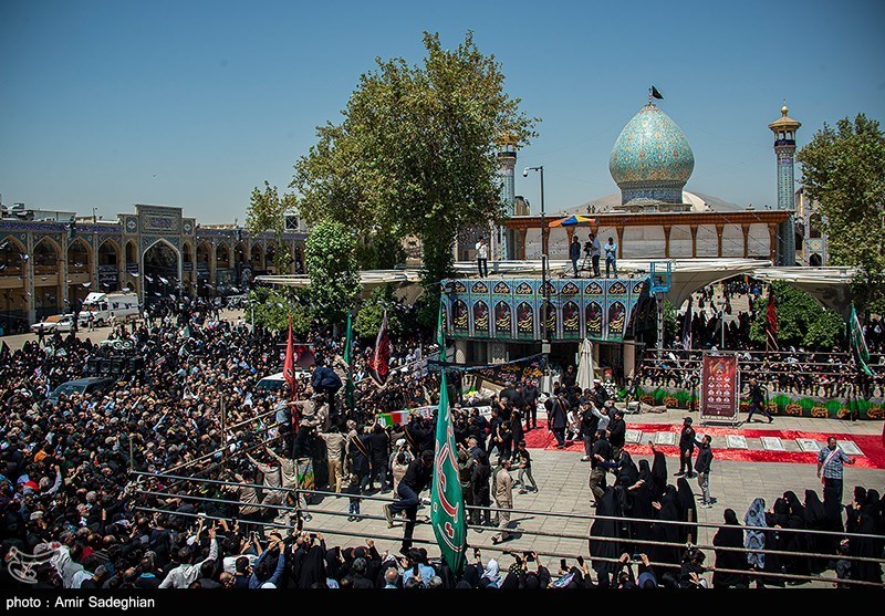  تشییع و تدفین شهدا حادثه تروریستی حرم شاهچراغ (ع)
