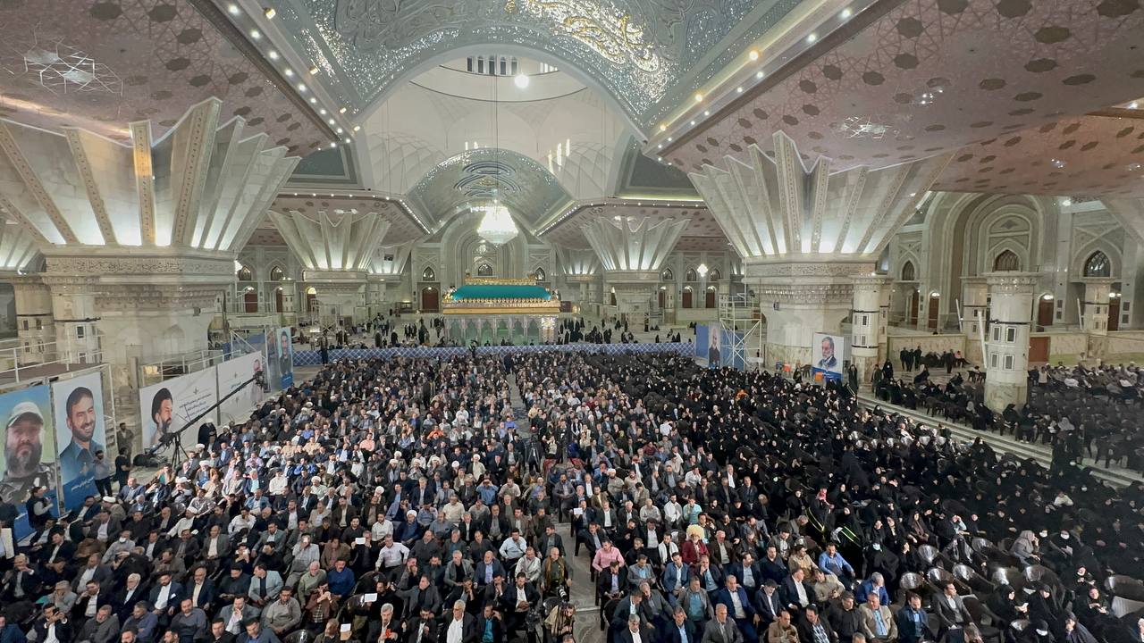 گزارش تصویری همایش ۴۰۰۰ نفری مجمع بیداری نیروهای انقلاب