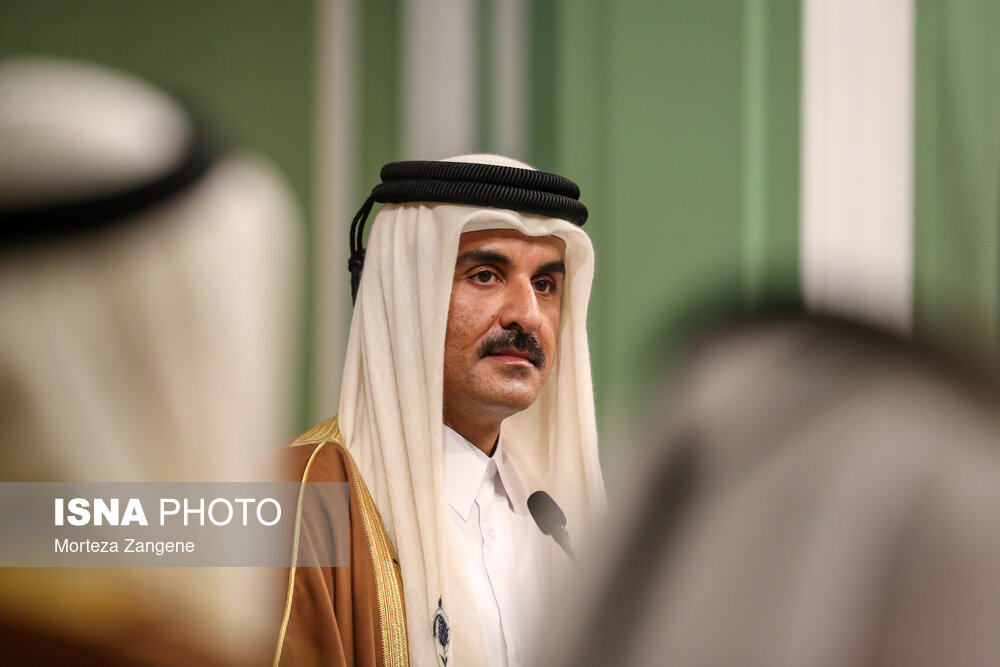 استقبال رسمی از امیر قطر