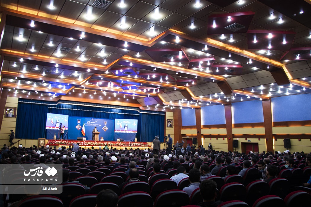 دیدار رئیسی با نخبگان سمنان