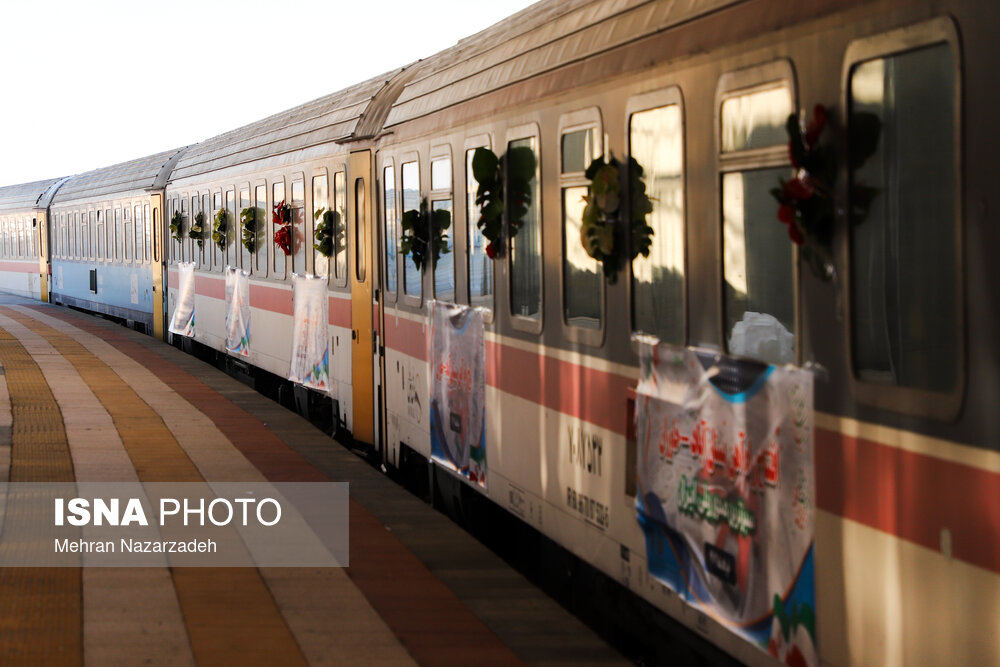 افتتاح راه‌آهن بستان‌آباد ـ خاوران با حضور رئیسی