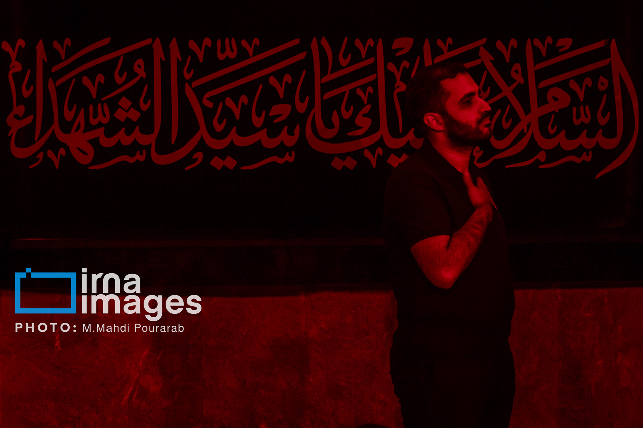 عزاداری شب پنجم محرم در هیات ریحانه النبی